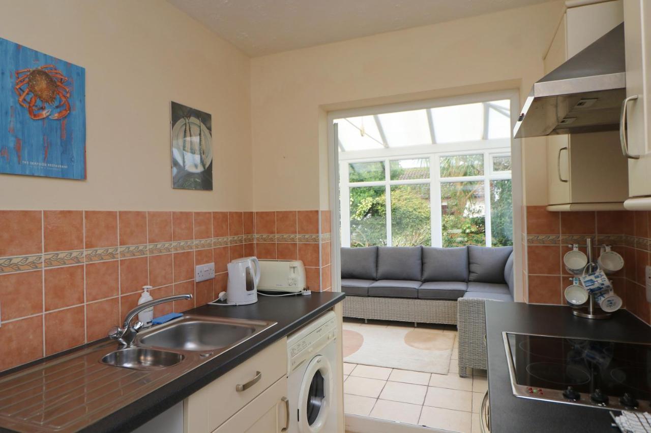 Holiday Bungalow, Short Drive To 7 Beaches! Saint Merryn Exteriör bild