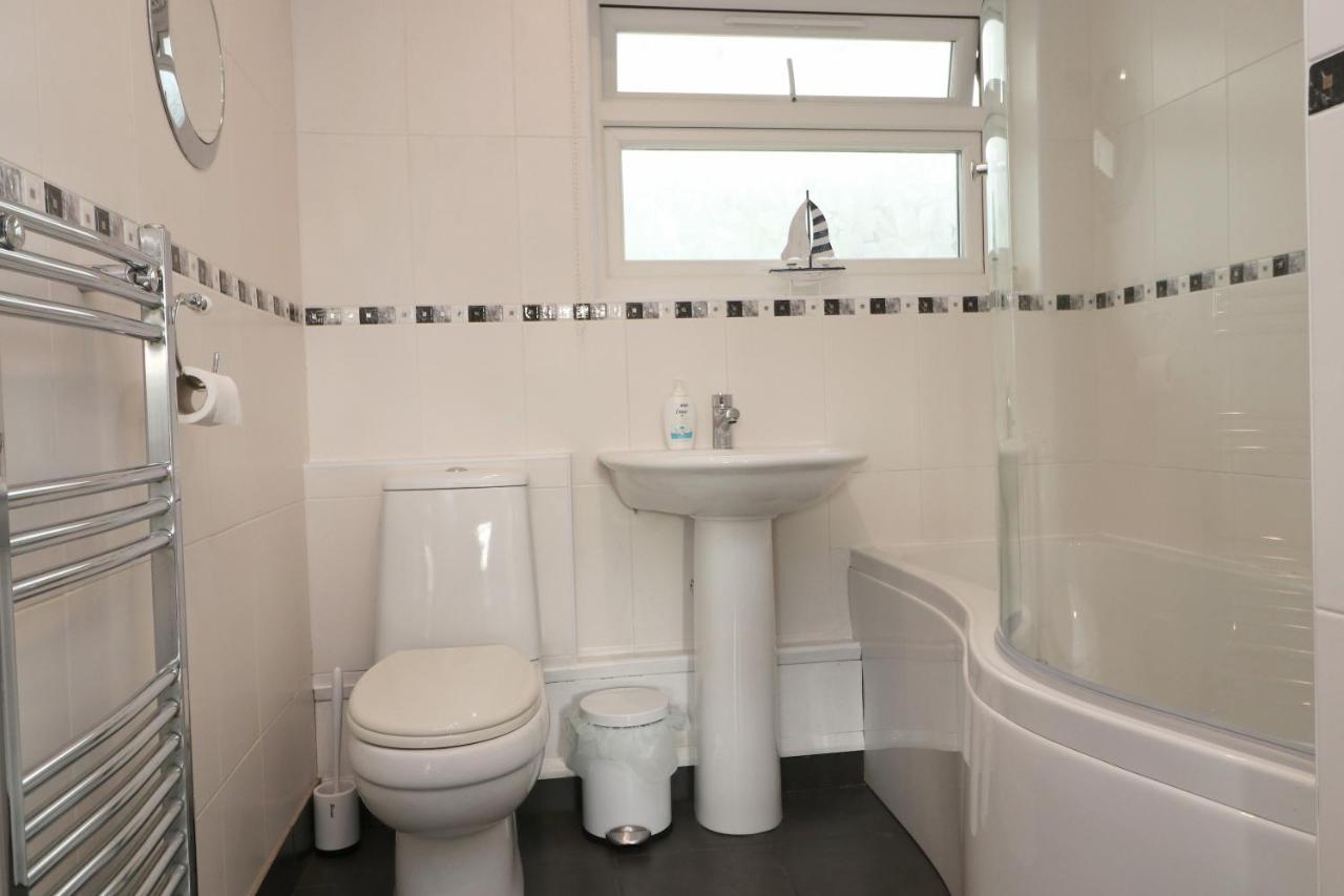 Holiday Bungalow, Short Drive To 7 Beaches! Saint Merryn Exteriör bild